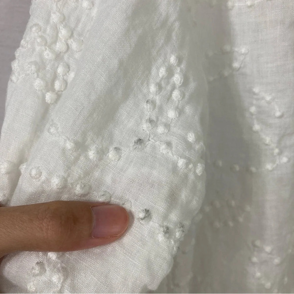 120% Lino White Y Neck Linen Side Slit Embroidered Dot Blouse size US 10 - Picture 11 of 12